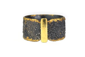 Dusted Ring