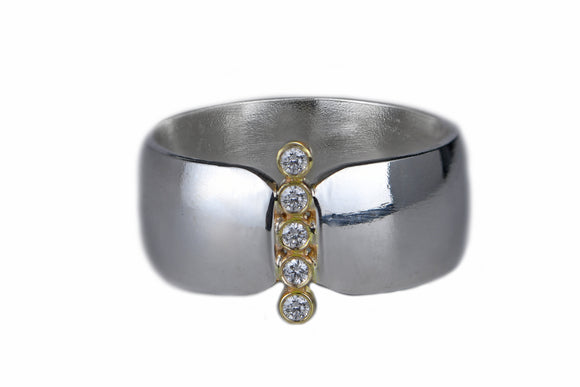 Straight Forward Diamond Band